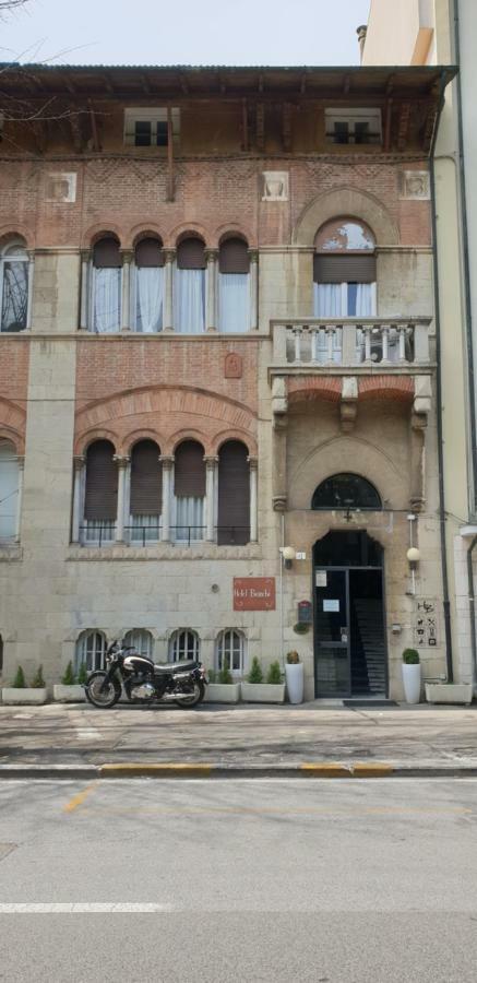 Hotel Bianchi Viareggio Eksteriør billede